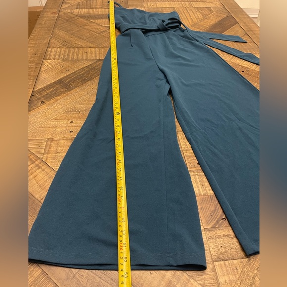 Chic Teal One-Shoulder Jumpsuit - Picture 5 of 6